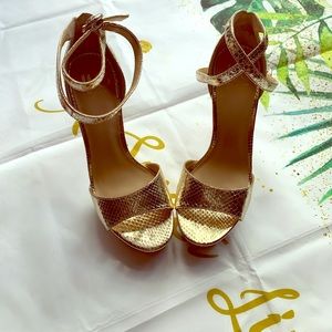 JLo Sandals 👡 Heels 👠 8M or 38.5